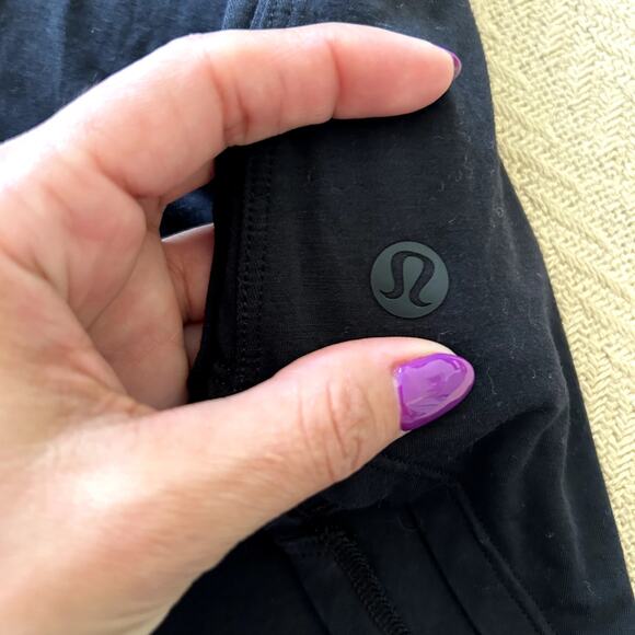 Lululemon Athletic Black Up for Down Time Stretch Long Sleeve Top size L-XL - Picture 4 of 12